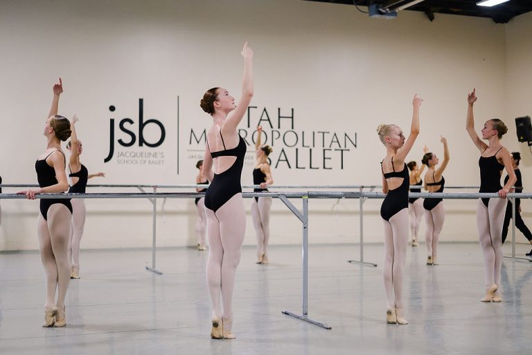 Finding the Right Dance School in Utah County: Why Families Choose Jacqueline’s School of Ballet